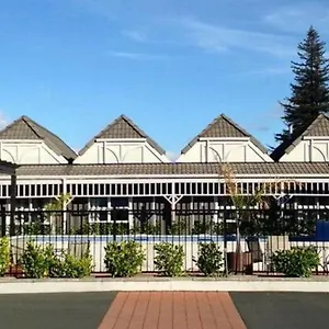 Lake Rotorua Hotel Роторуа